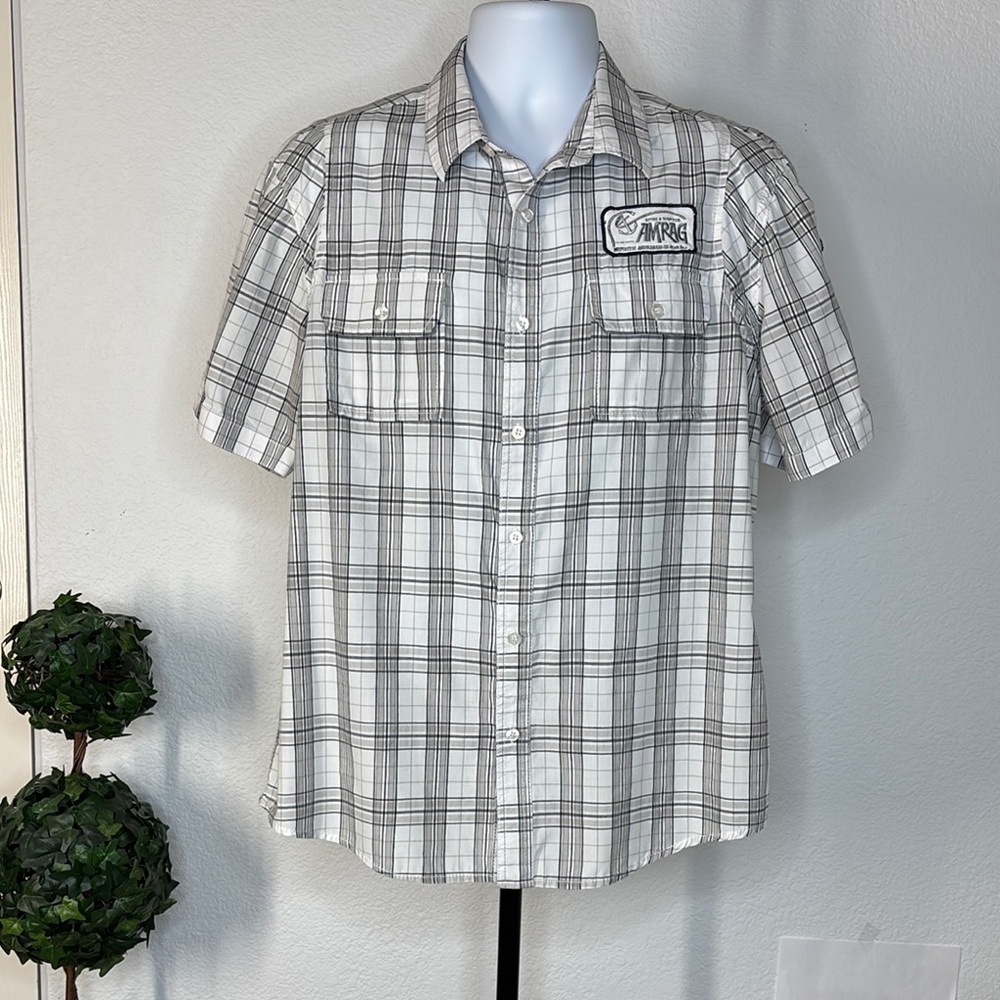 American Rag Plaid Button Down Shirt Casual White Gray Large Patch Details - Picture 2 of 9